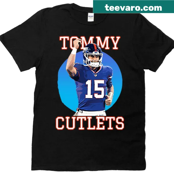T-shirt with Italian hand gesture and football theme