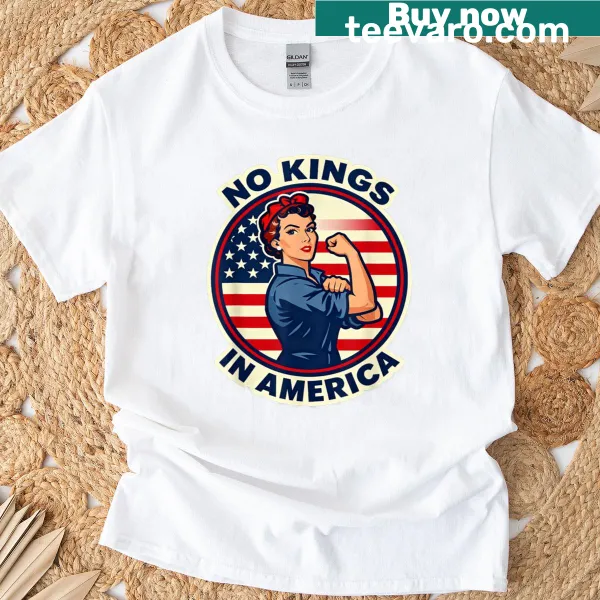 Vintage-style T-shirt with a distressed USA flag graphic.