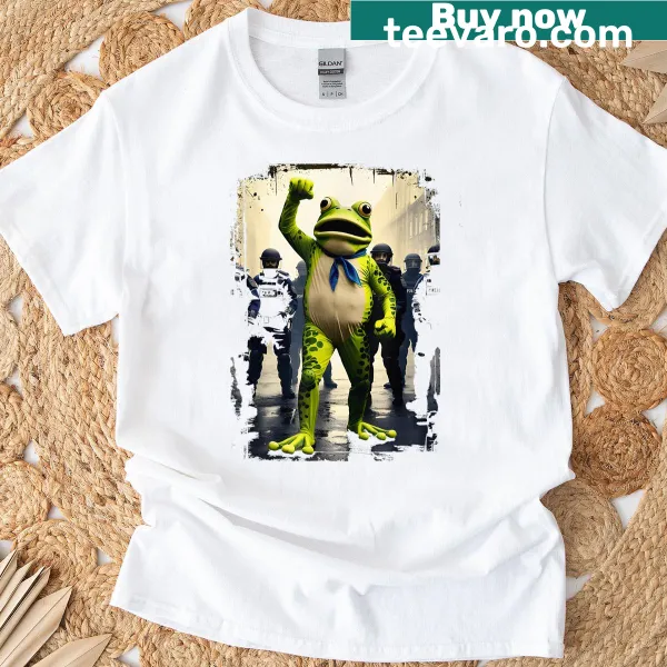 Street art-inspired T-shirt featuring playful frogs