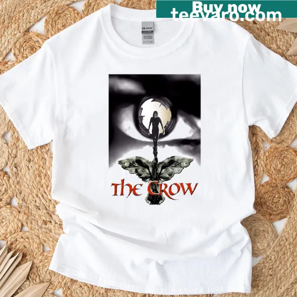 Vintage horror movie graphic T-shirt with a spooky theme