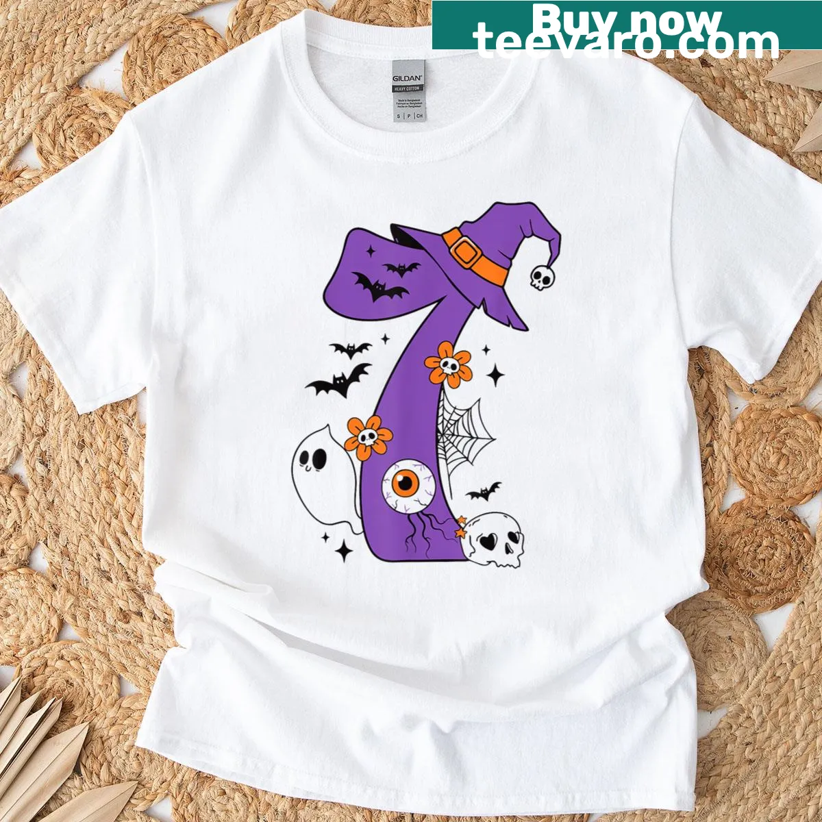 Matching couple t-shirt with pumpkin graphic for Halloween — on a men's t-shirt