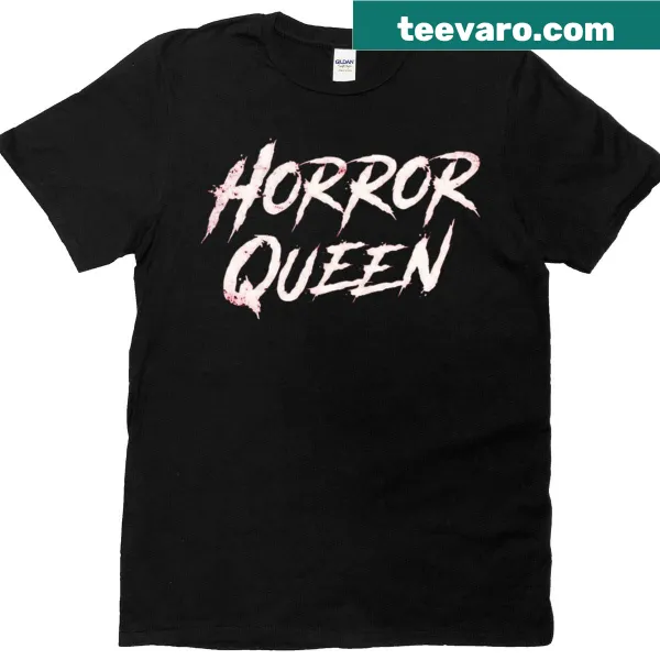 Oversized T-shirt with a fierce Horror Queen graphic