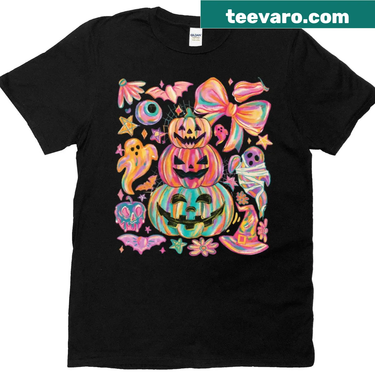 Cute Halloween t-shirt with pumpkin ghost and bat illustrations — on a men's t-shirt