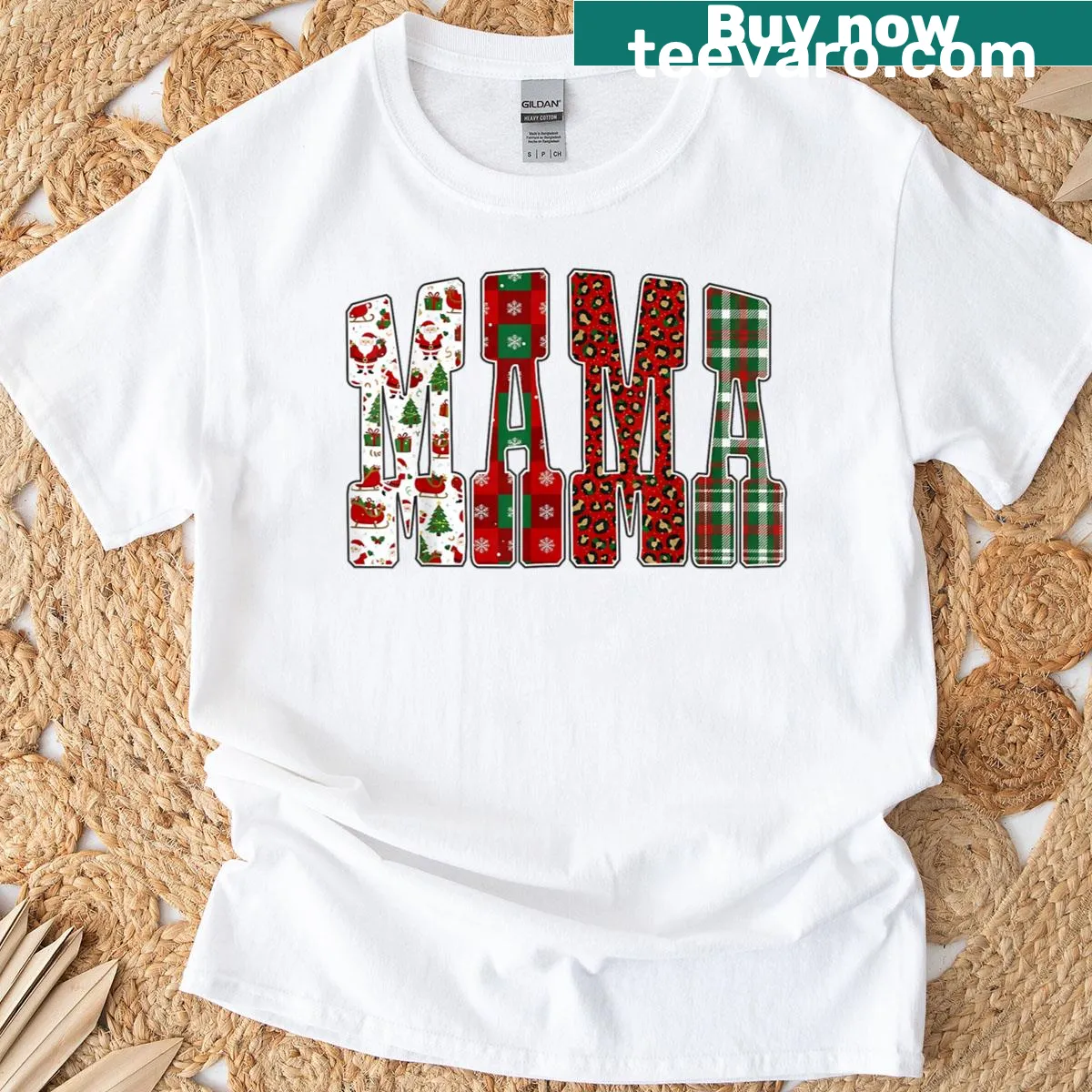 Cute Santa illustration with leopard print and plaid on a T-shirt for moms. — on a men's t-shirt