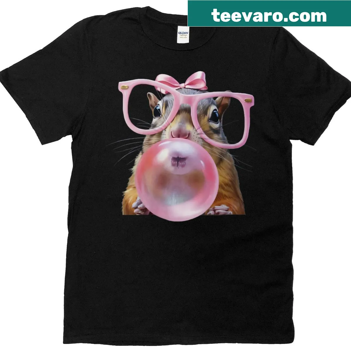 Cute t-shirt featuring a squirrel face blowing a bubble — on a men's t-shirt
