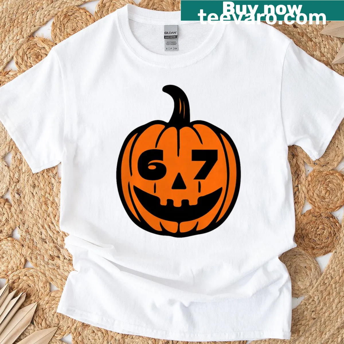 Funny Halloween costume shirt with text '6 7' for students and teachers — on a men's t-shirt