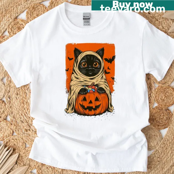 Halloween T-shirt with a cute black cat and pumpkin illustration