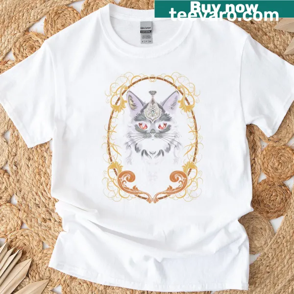 Gothic black cat illustration T-shirt for lovers of mystical themes