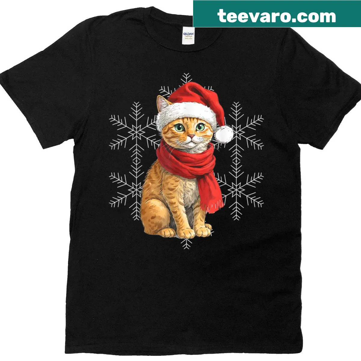 Adorable cat in a Santa hat on a Christmas-themed T-shirt — on a men's t-shirt
