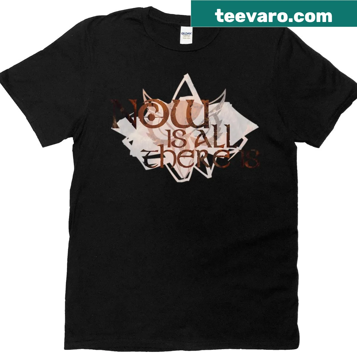 Minimalist T-shirt celebrating Alhazen with a sleek graphic — on a men's t-shirt