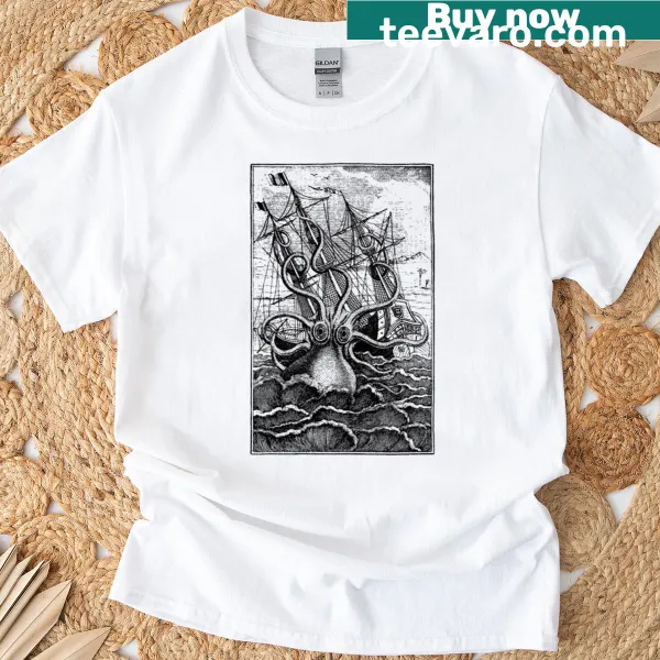 Oversized T-shirt with a vintage kraken attacking a ship illustration