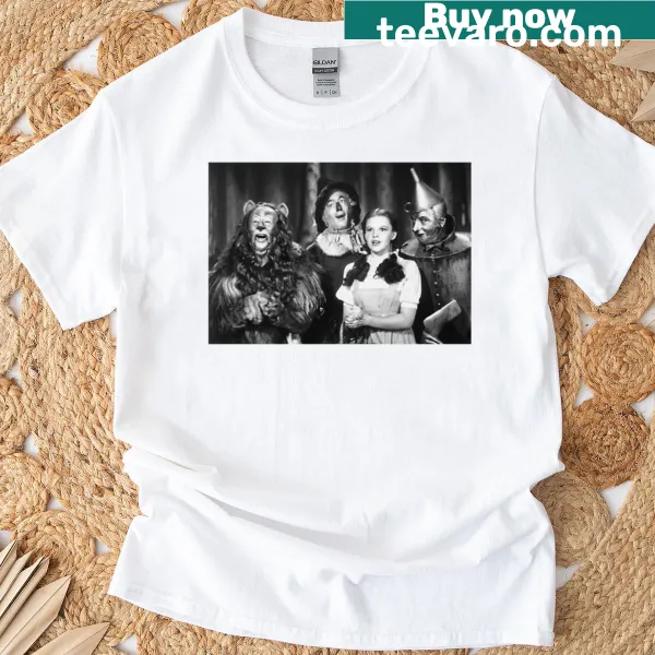 Vintage T-shirt featuring Wizard of Oz imagery
