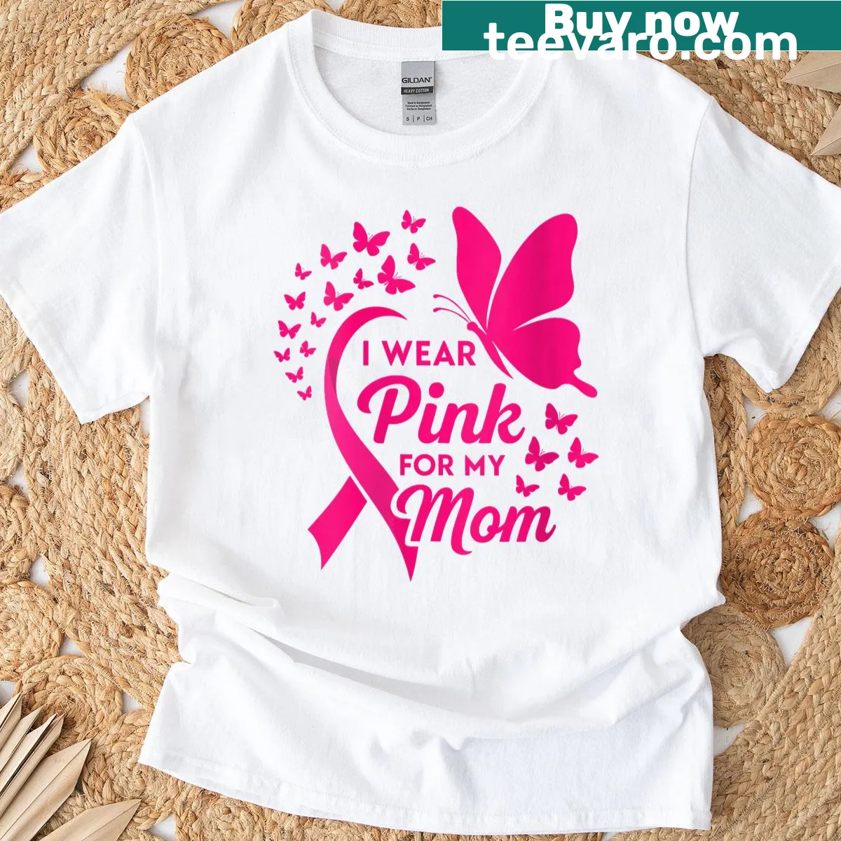 T-shirt with the message 'I Wear Pink For My Mom' — on a men's t-shirt
