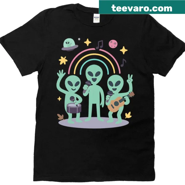 Funny Alien Karaoke Night graphic T-shirt