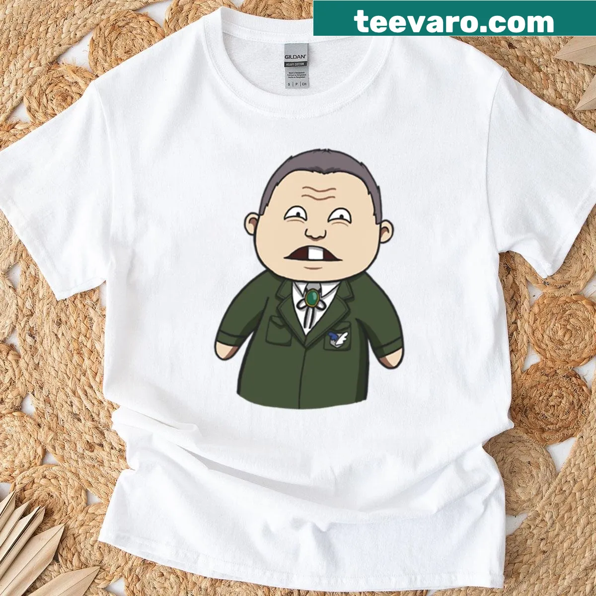 Oversized T-shirt featuring Jesse Pinkman yelling the B word — on a men's t-shirt