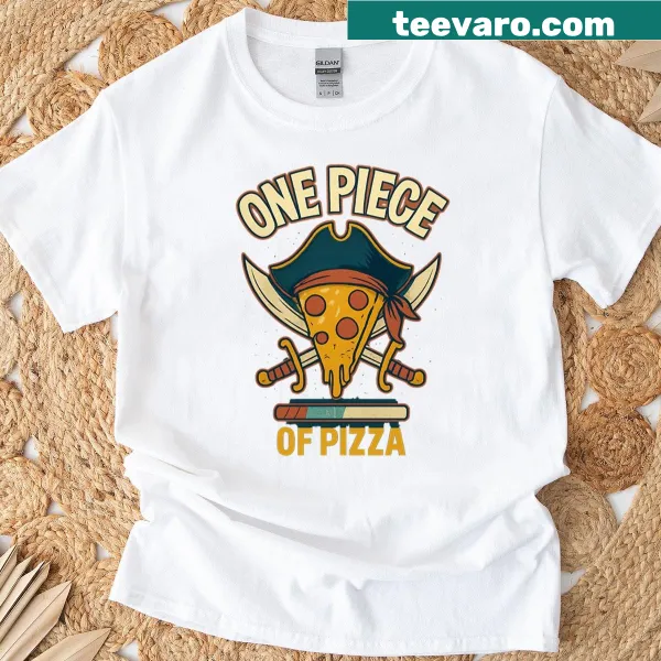 Oversized t-shirt featuring a cartoon slice of pizza