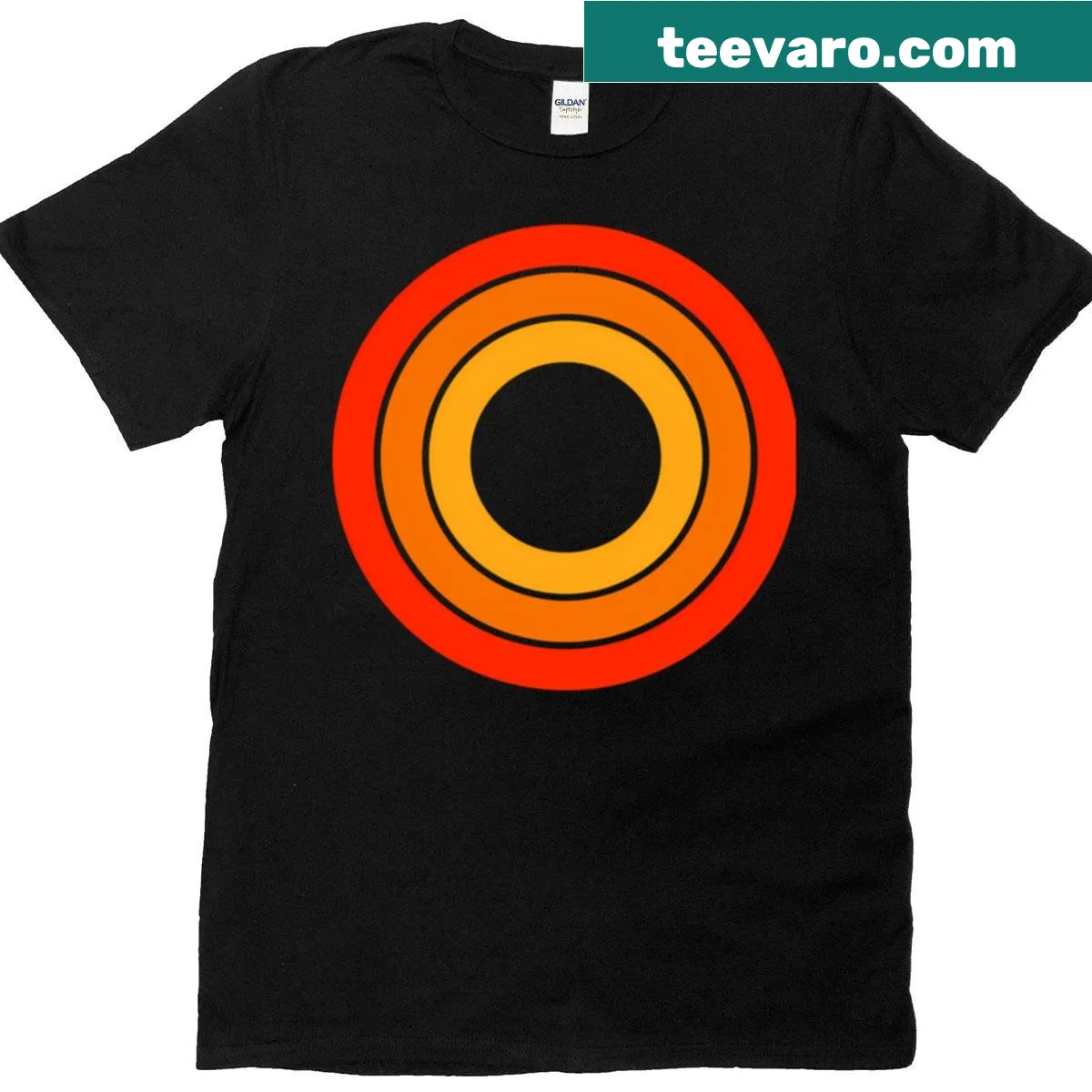 Retro circle design T-shirt with abstract shapes — on a men's t-shirt