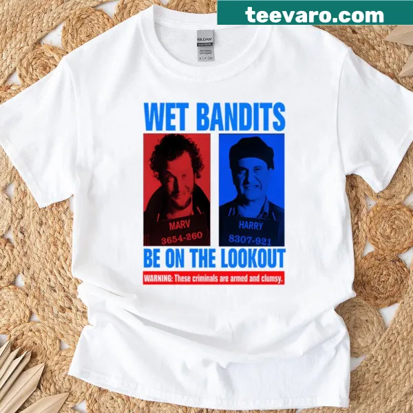 Funny oversized Christmas t-shirt with Wet Bandits mugshot graphic