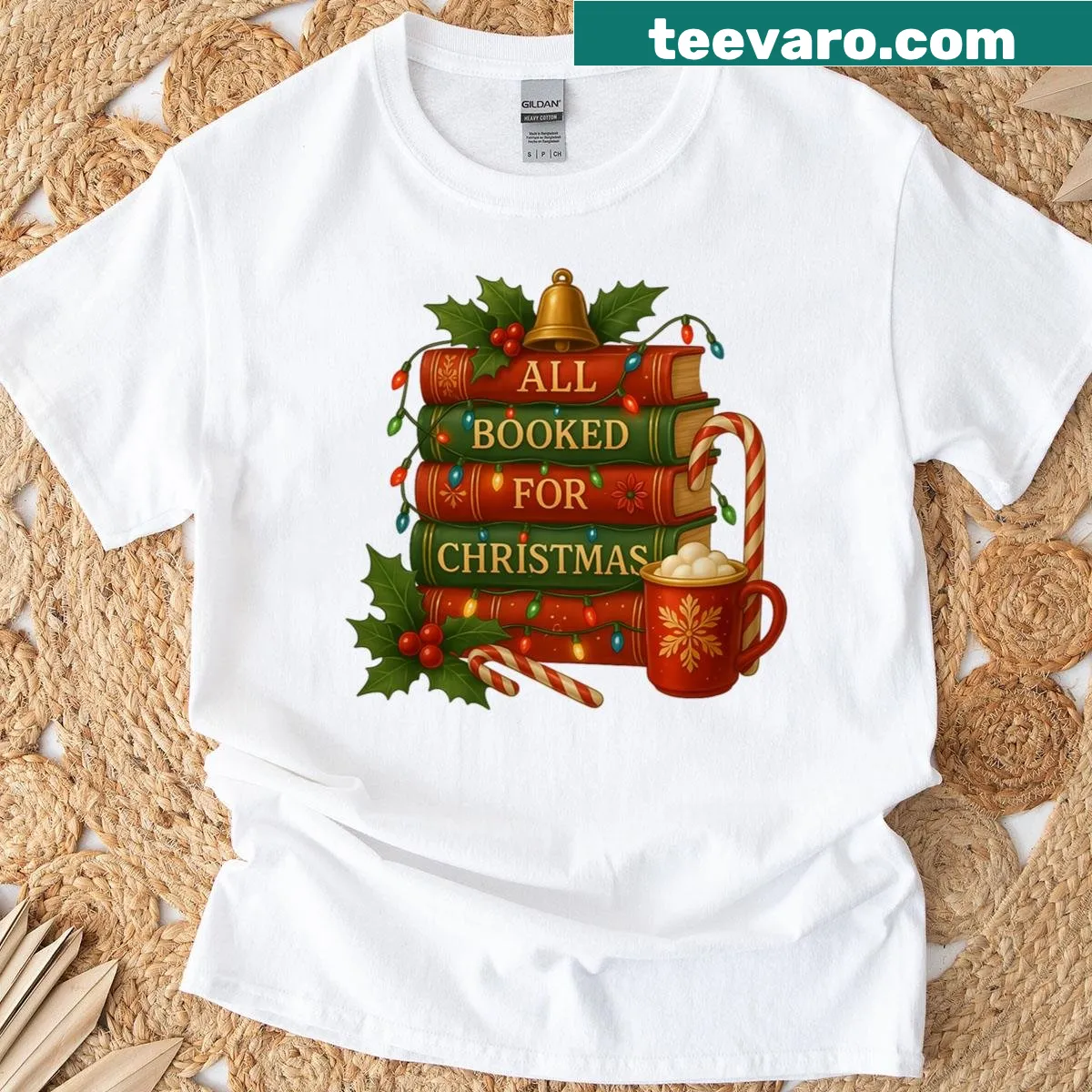 Christmas tree design made of books with text for book lovers — on a men's t-shirt