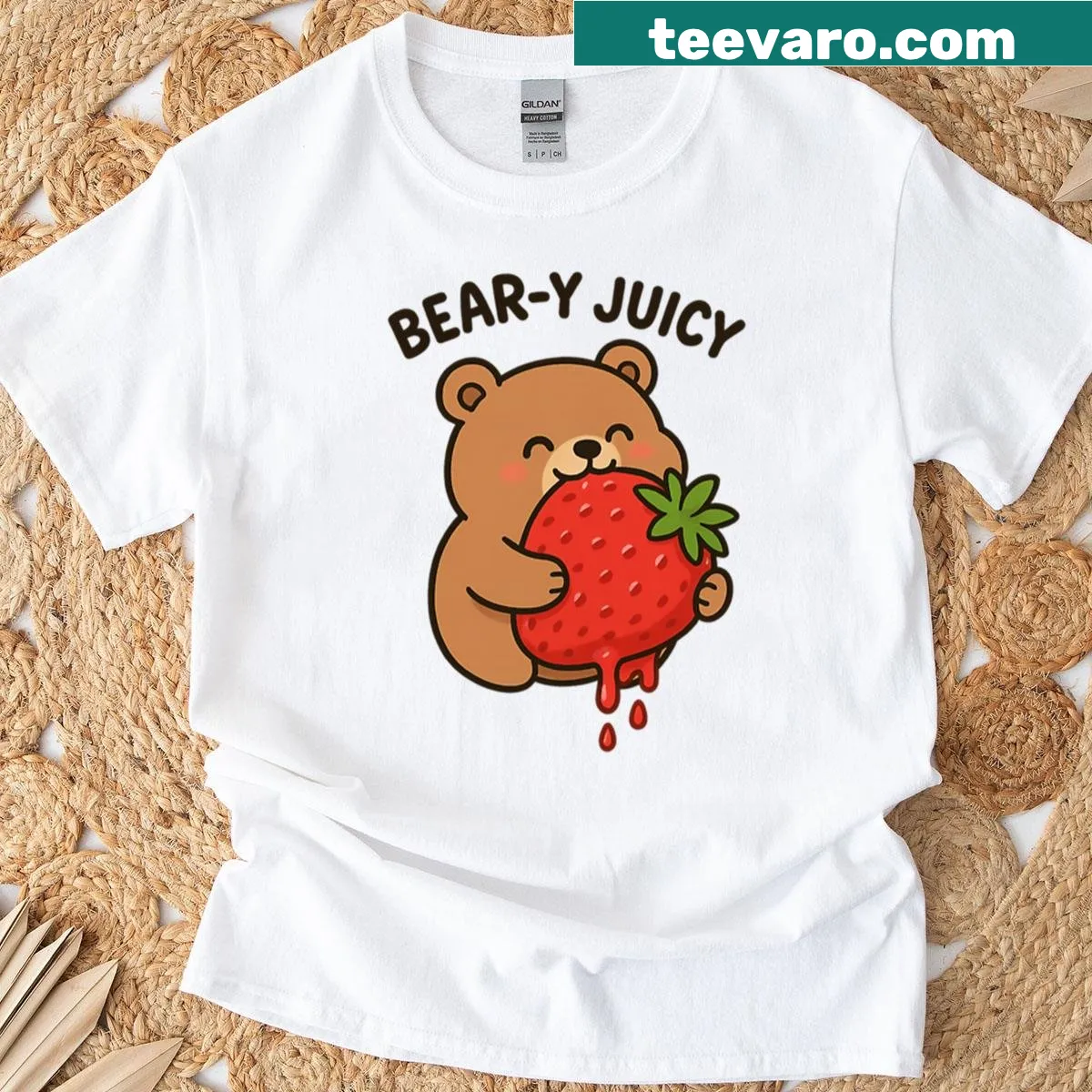 Cartoon bear graphic with pun on oversized T-shirt — on a men's t-shirt