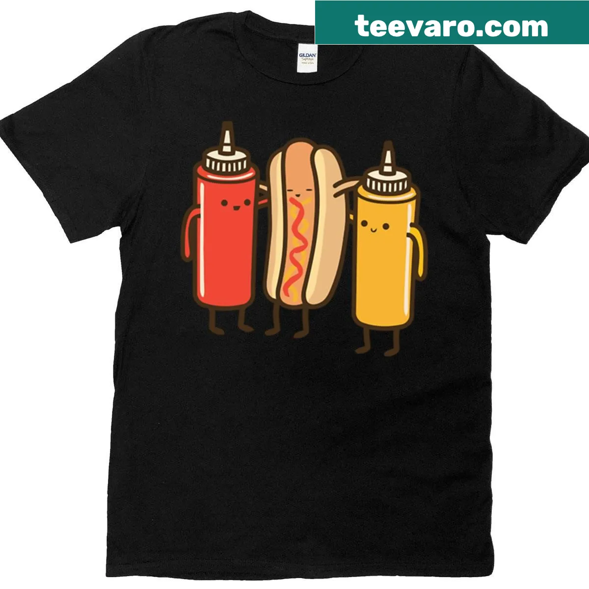 Oversized T-shirt with cute hot dog friends ketchup and mustard — on a men's t-shirt