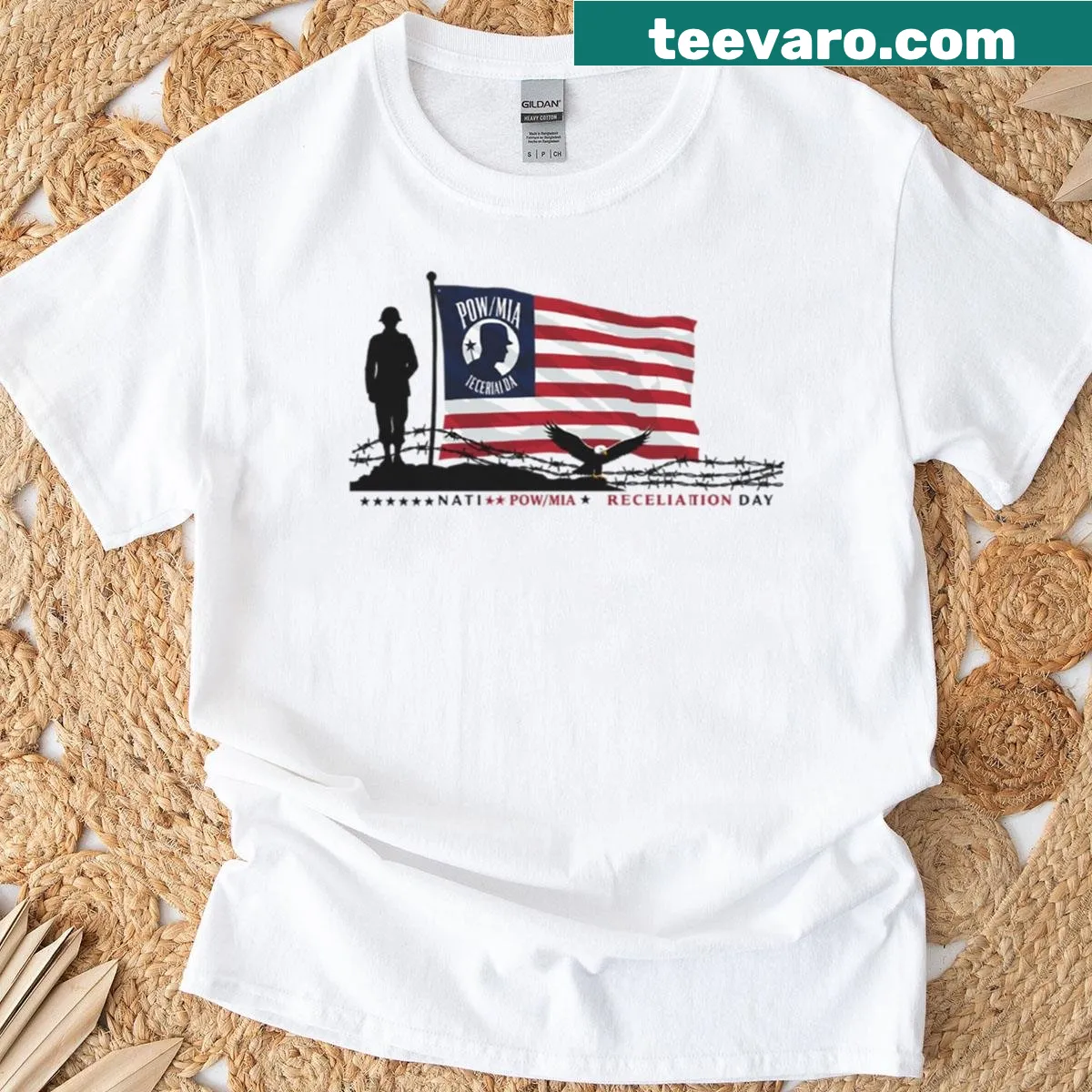 Cartoon T-shirt featuring a happy golden retriever face — on a men's t-shirt