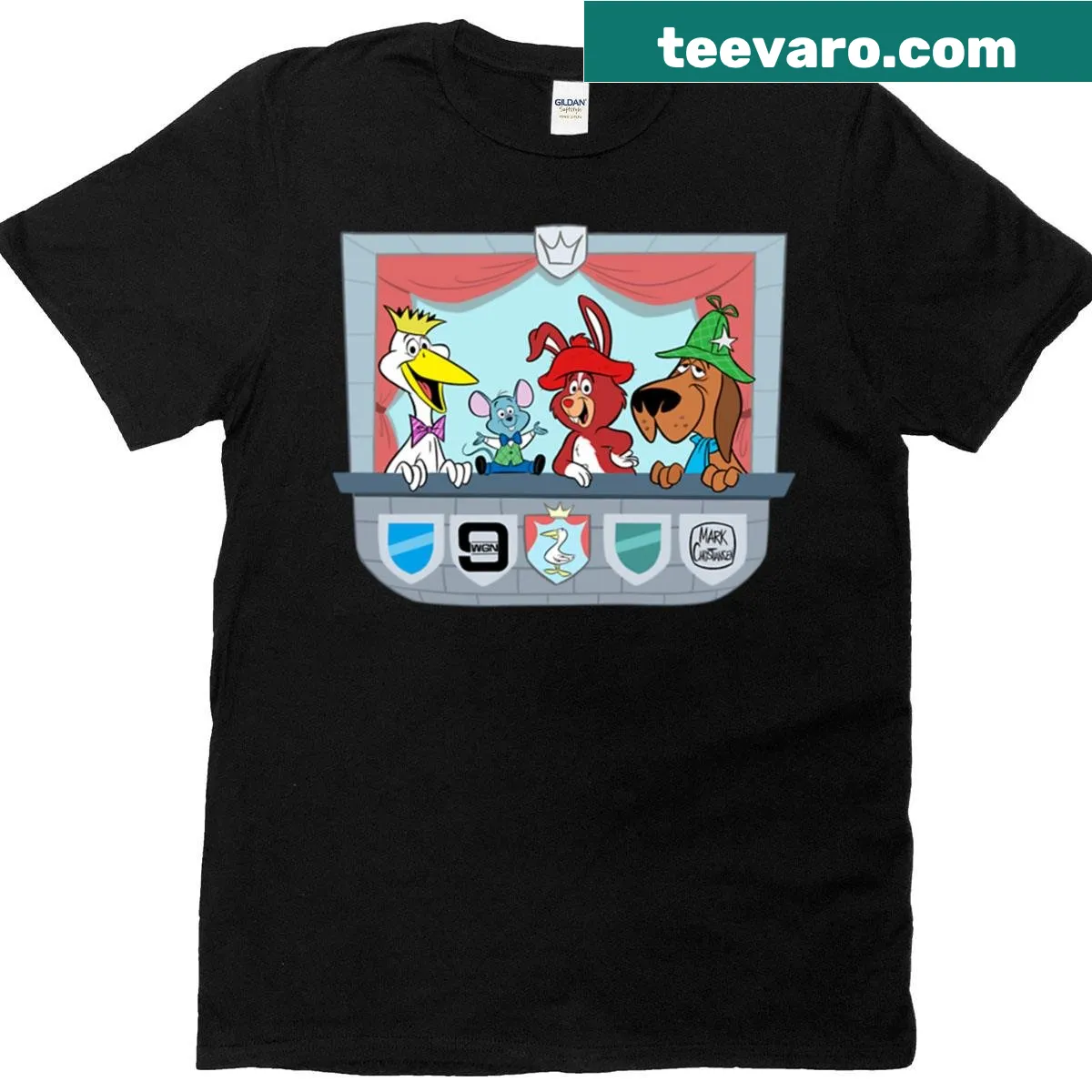 Playful illustration of Garfield and goose puppets on a fun T-shirt — on a men's t-shirt