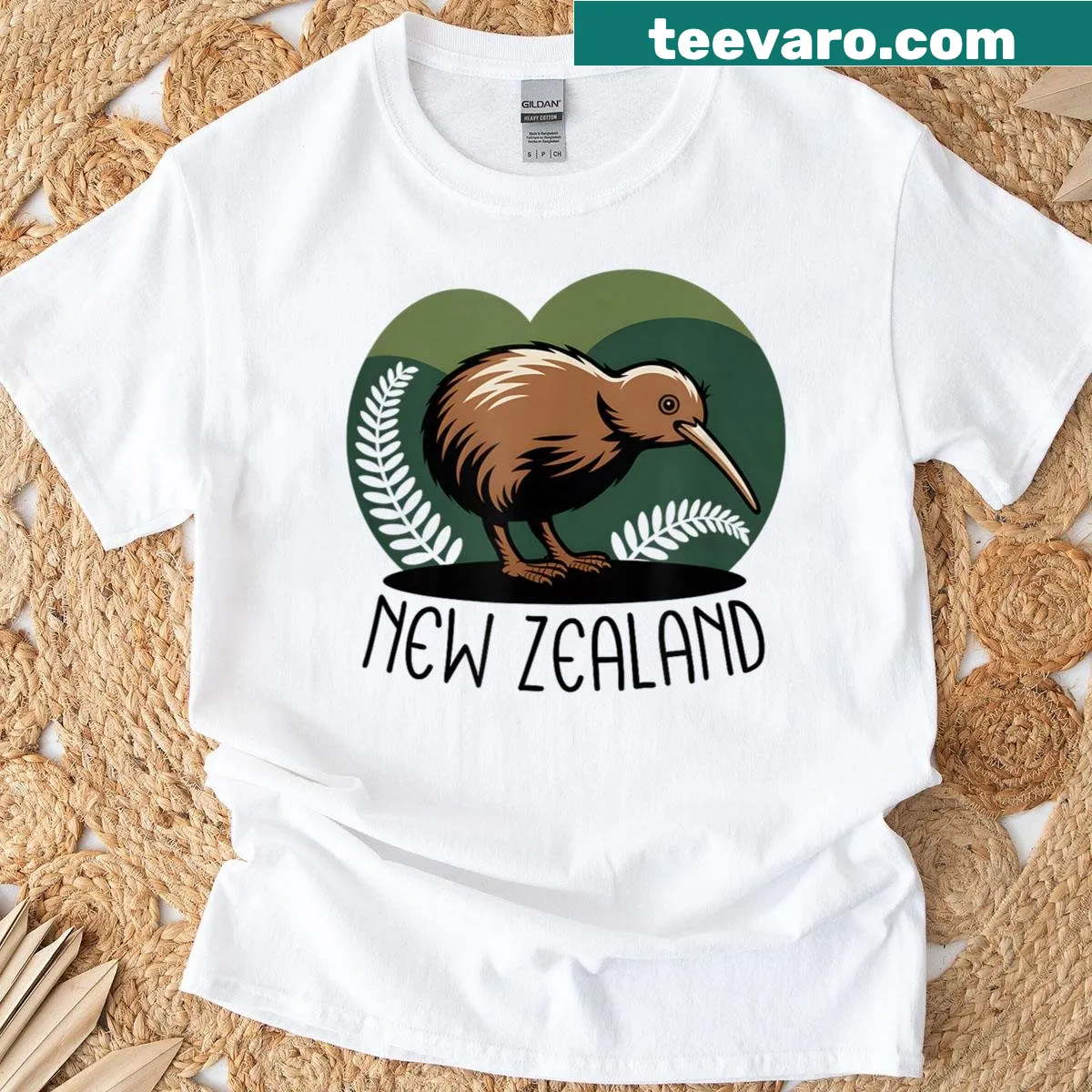 Artistic illustration of a kiwi bird for nature lovers — on a men's t-shirt