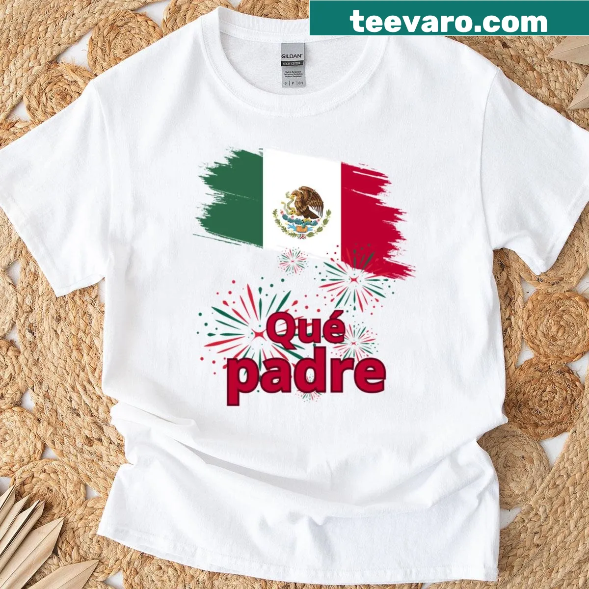 Oversized t-shirt featuring the phrase 'Qu Padre' in bold typography. — on a men's t-shirt