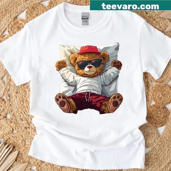 Cute teddy bear illustration on a T-shirt representing delightful decor