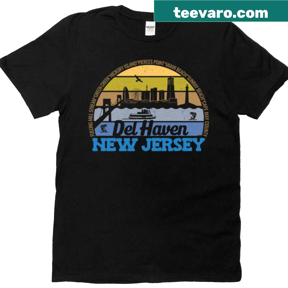Vintage sunset logo representing Del Haven, New Jersey on a t-shirt — on a men's t-shirt
