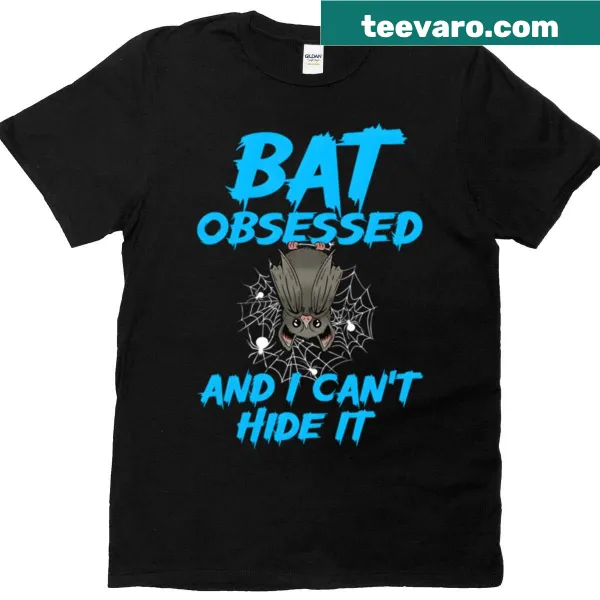 Oversized Halloween t-shirt with a spooky bat illustration