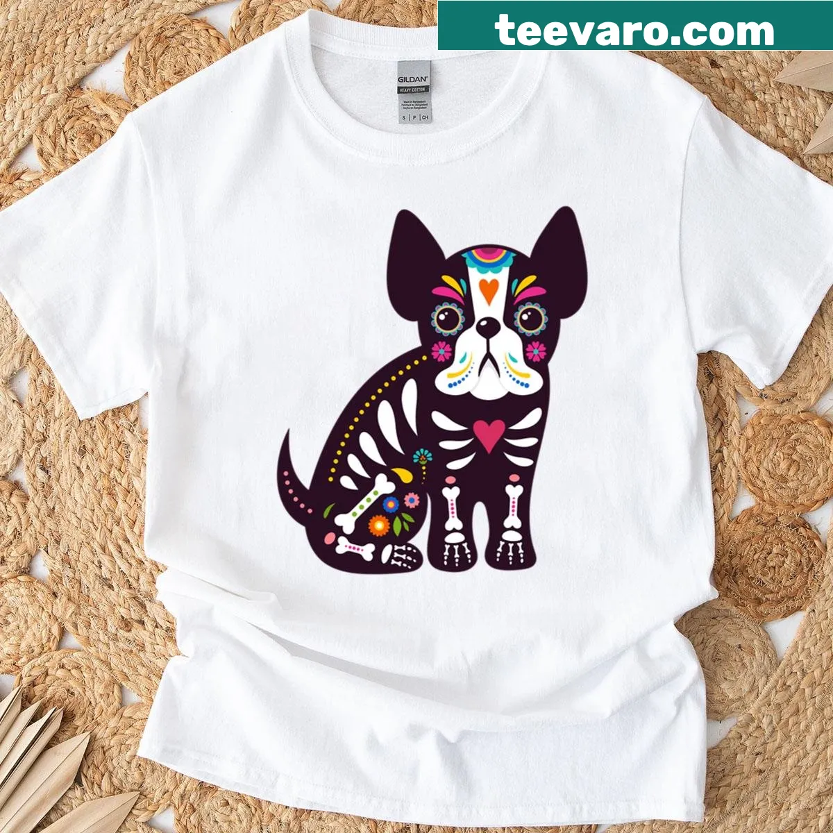 T-shirt expressing love for Halloween with festive graphic — on a men's t-shirt