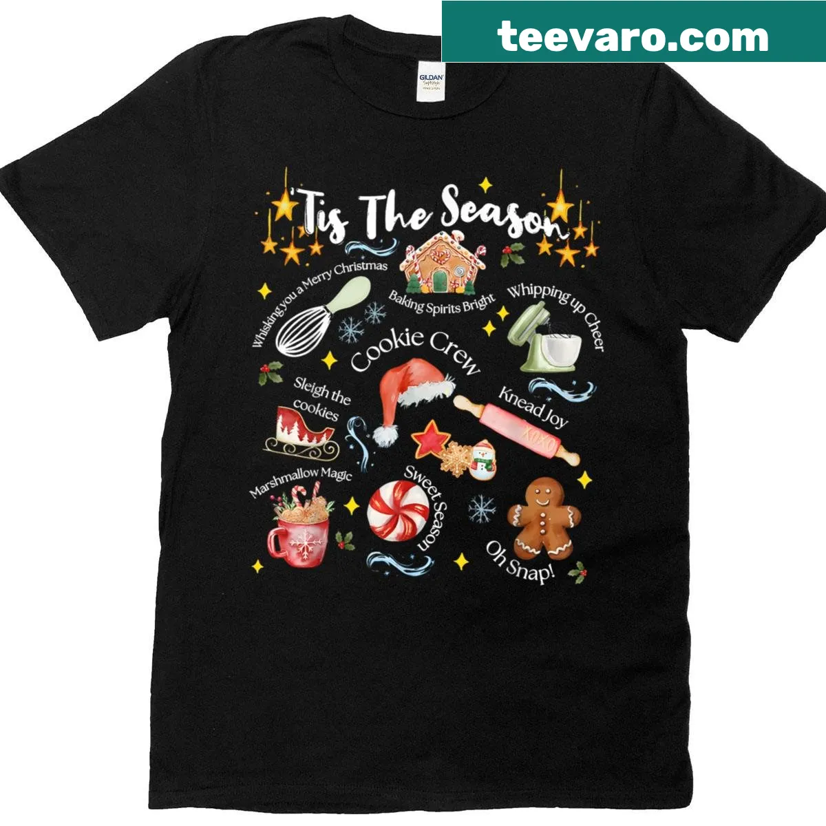 Christmas baking T-shirt with gingerbread Santa illustration — on a men's t-shirt