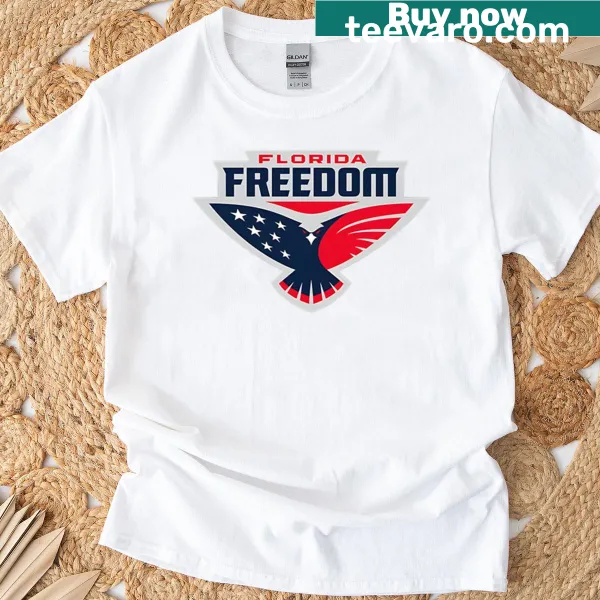T-shirt with a graphic celebrating Florida freedom.