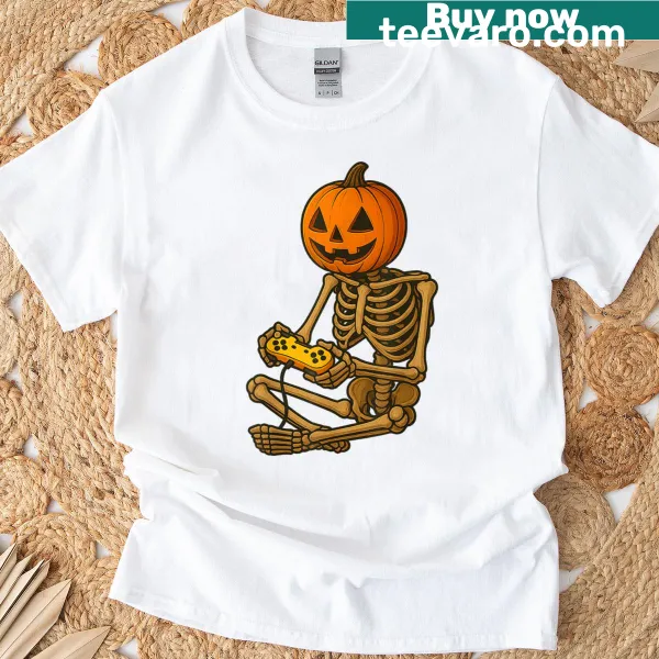 Cartoon skeleton and pumpkin graphic for gaming enthusiasts