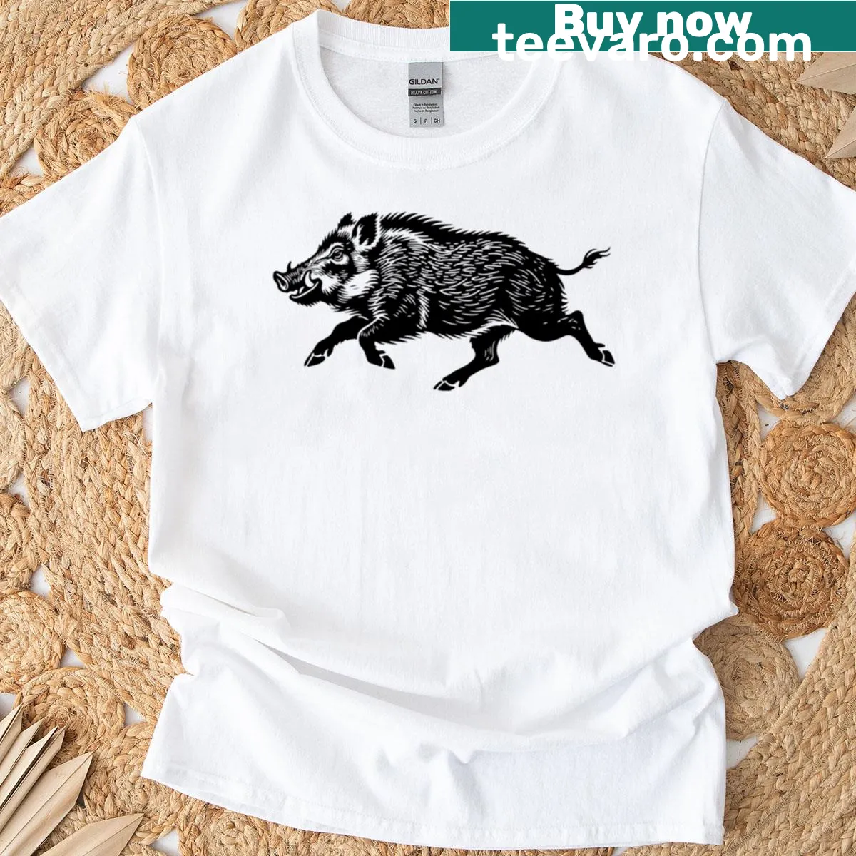 Minimalist silhouette of a wild boar on a T-shirt — on a men's t-shirt