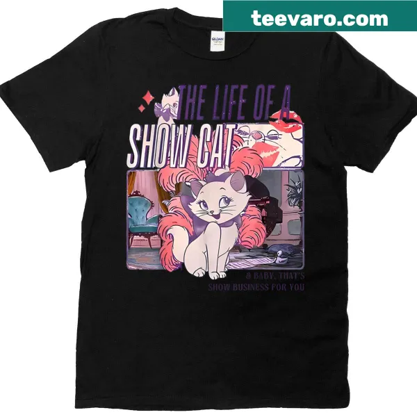 Whimsical T-shirt celebrating showcat lovers and family vacations