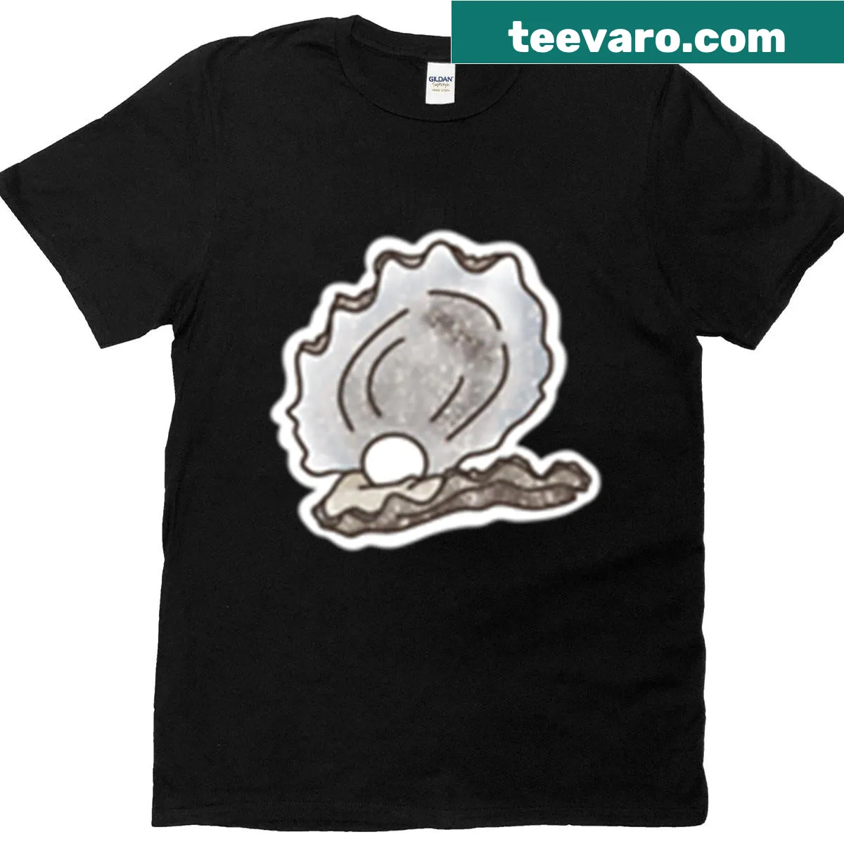 Minimalist T-shirt featuring the word 'Pearl' in stylish typography — on a men's t-shirt