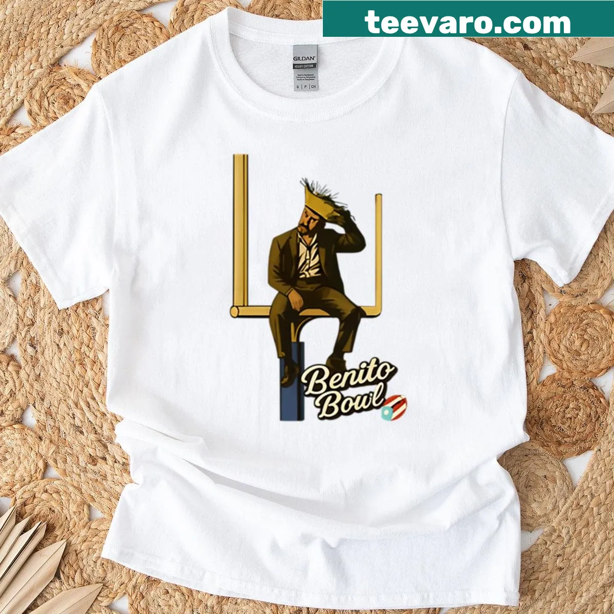 Cartoon design celebrating a funny halftime show on a football shirt. — on a men's t-shirt