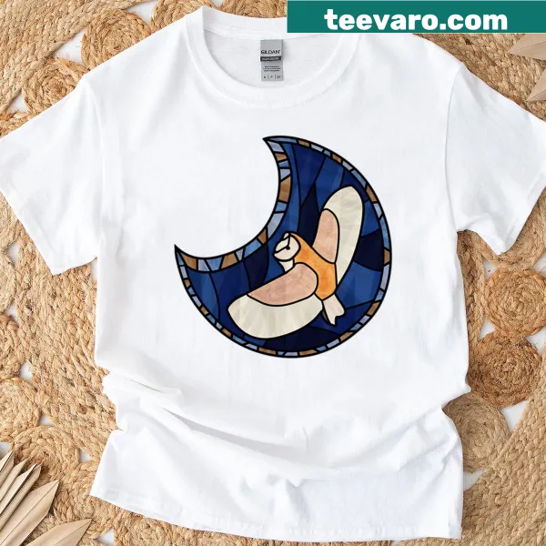 Realistic illustration of a common barn owl in flight on a t-shirt