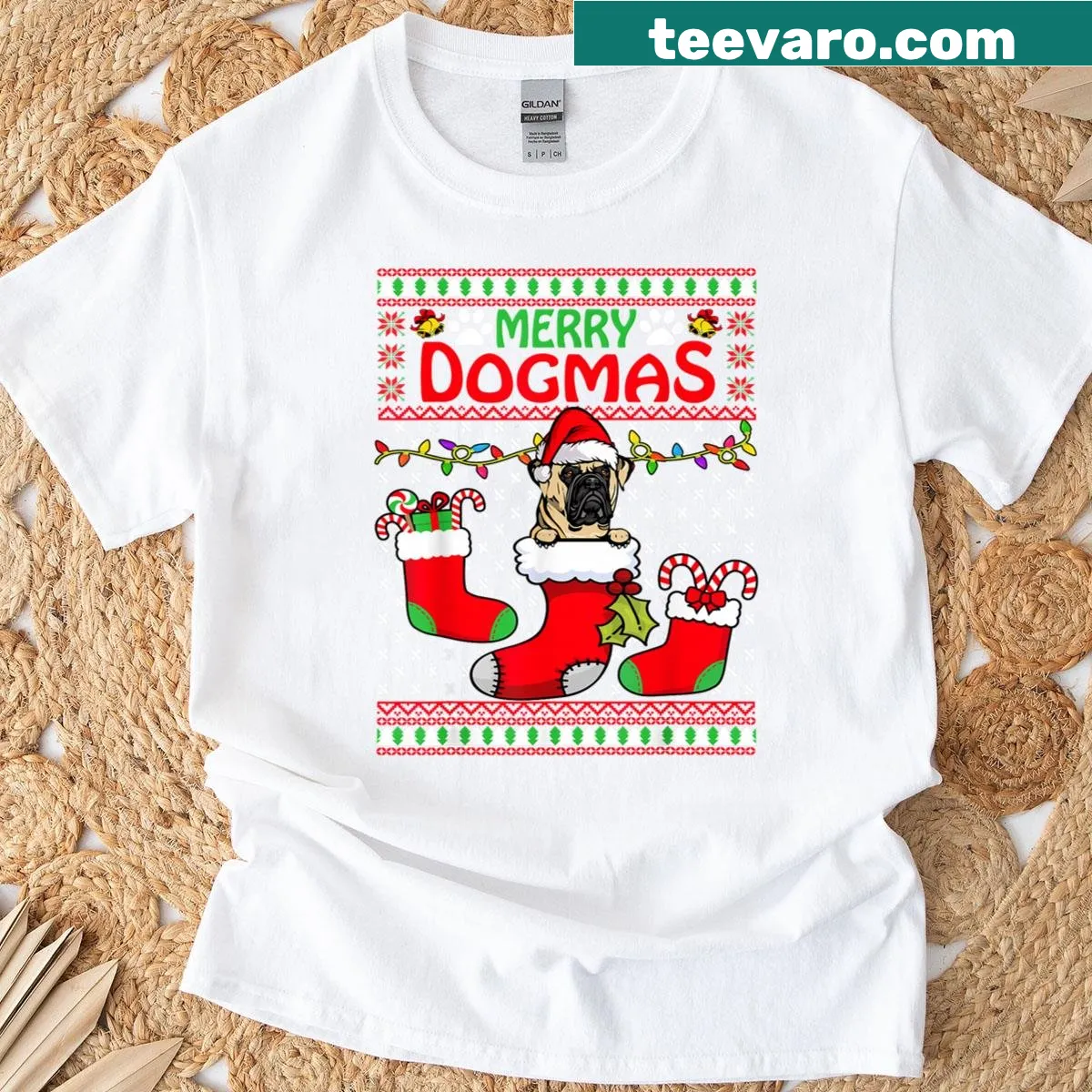 Bullmastiff in Santa hat with Christmas elements for a humorous holiday tee — on a men's t-shirt