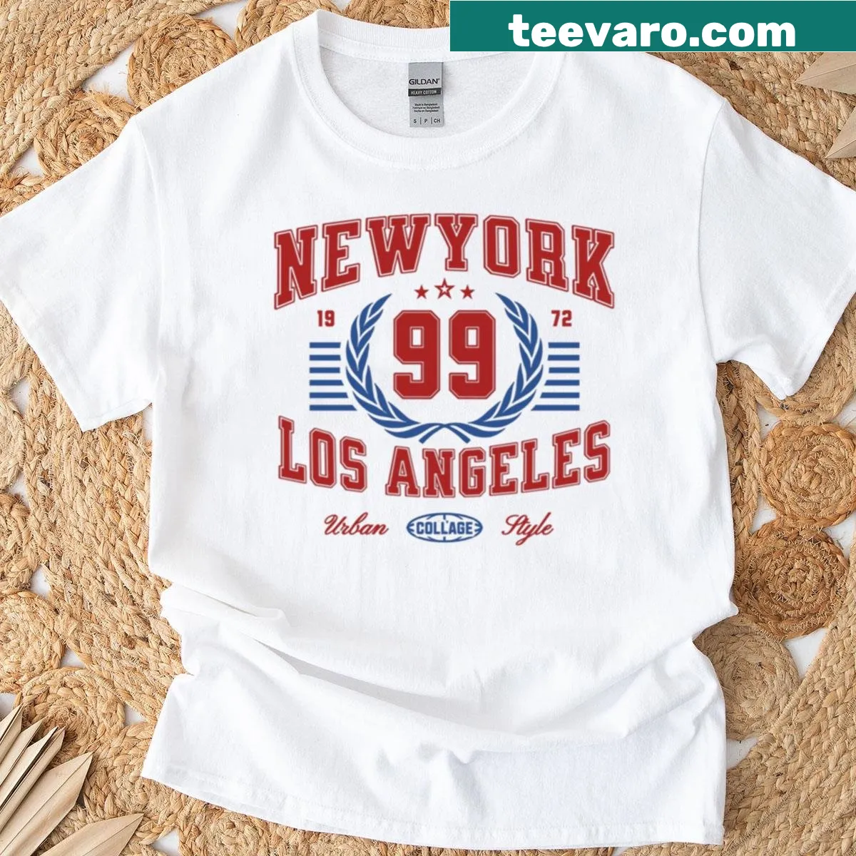 New York College Style T-shirt in vintage design — on a men's t-shirt