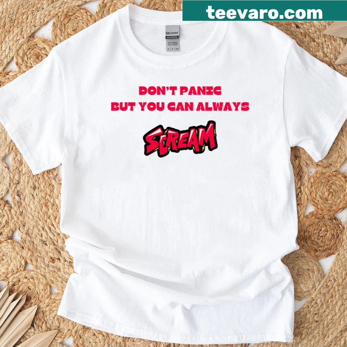 Minimalist t-shirt with the motivational quote 'Don't Panic' — on a men's t-shirt