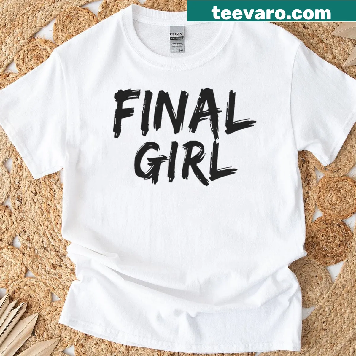 T-shirt with the slogan Final Girl for slasher movie fans — on a men's t-shirt