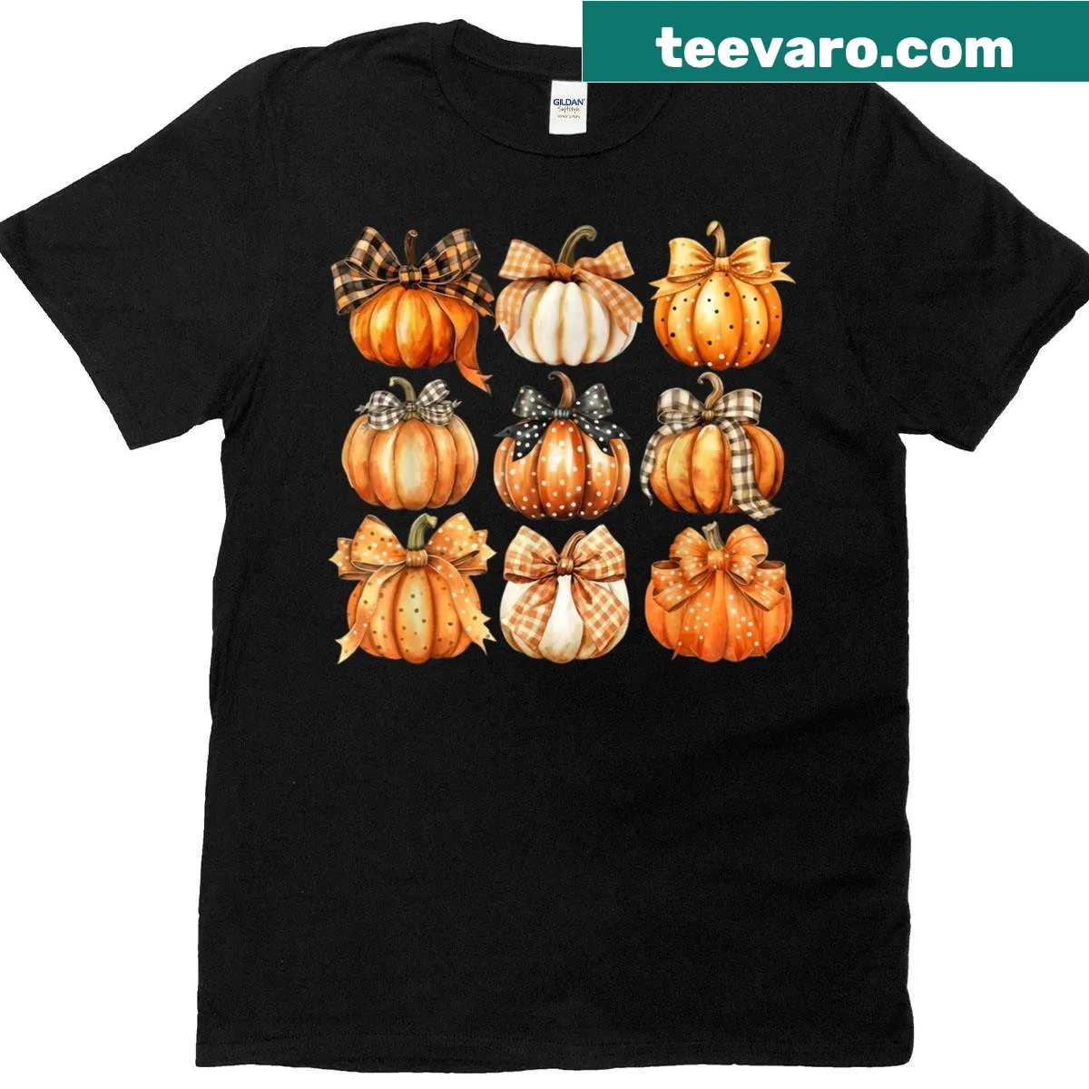 Rustic pumpkin design with bows and leopard print for Thanksgiving — on a men's t-shirt