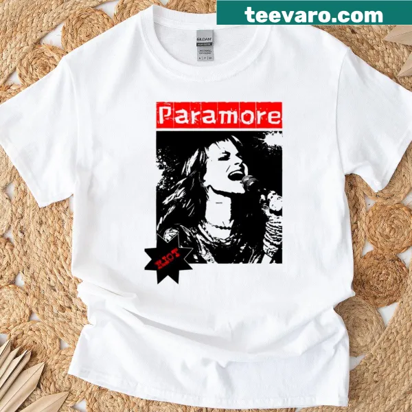 Graphic T-shirt inspired by Paramore with energetic rock elements