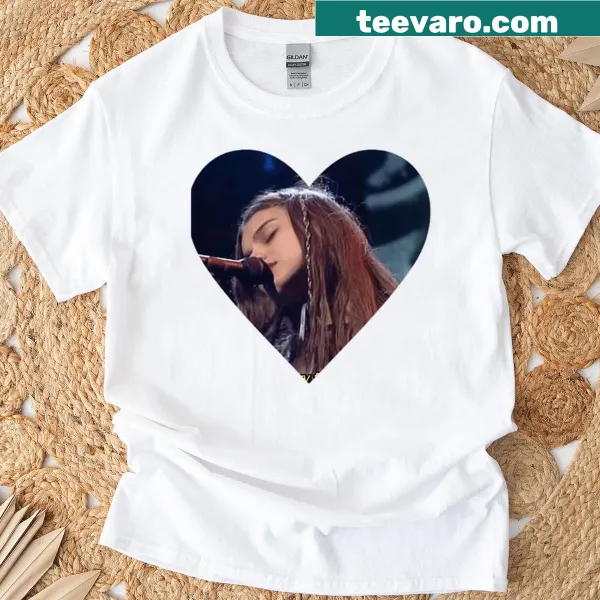 Mazzy Star Heart t-shirt with an illustrated heart design