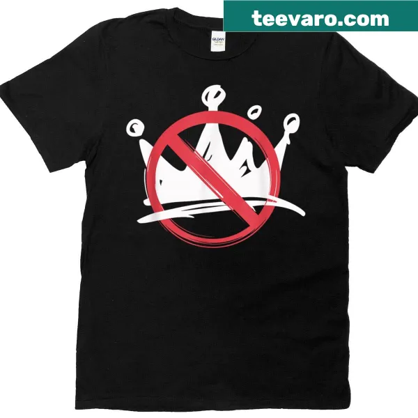 Humorous No Kings In America text on T-shirt