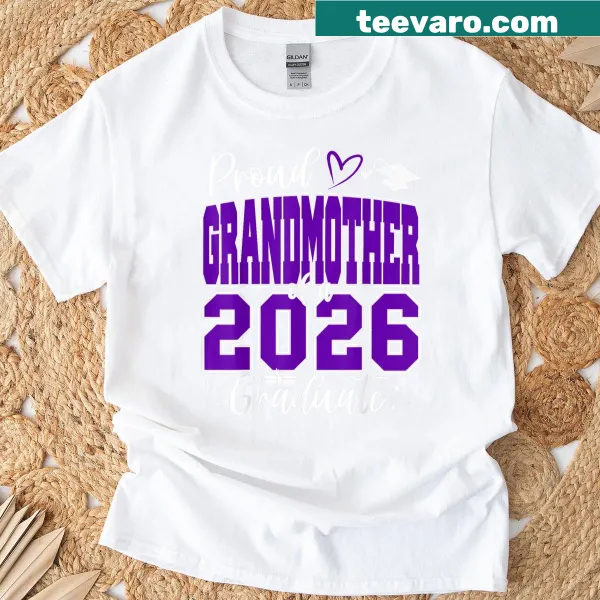 Graduation t-shirt for proud grandmothers of class of 2026